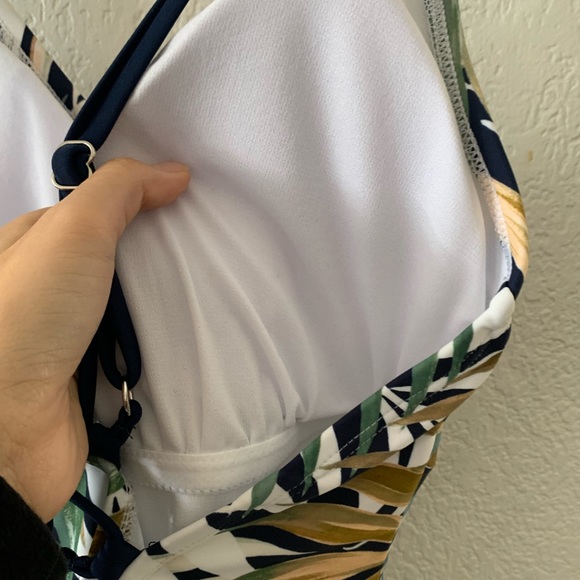 Hurley Ladies' Swimsuit - Picture 5 of 7